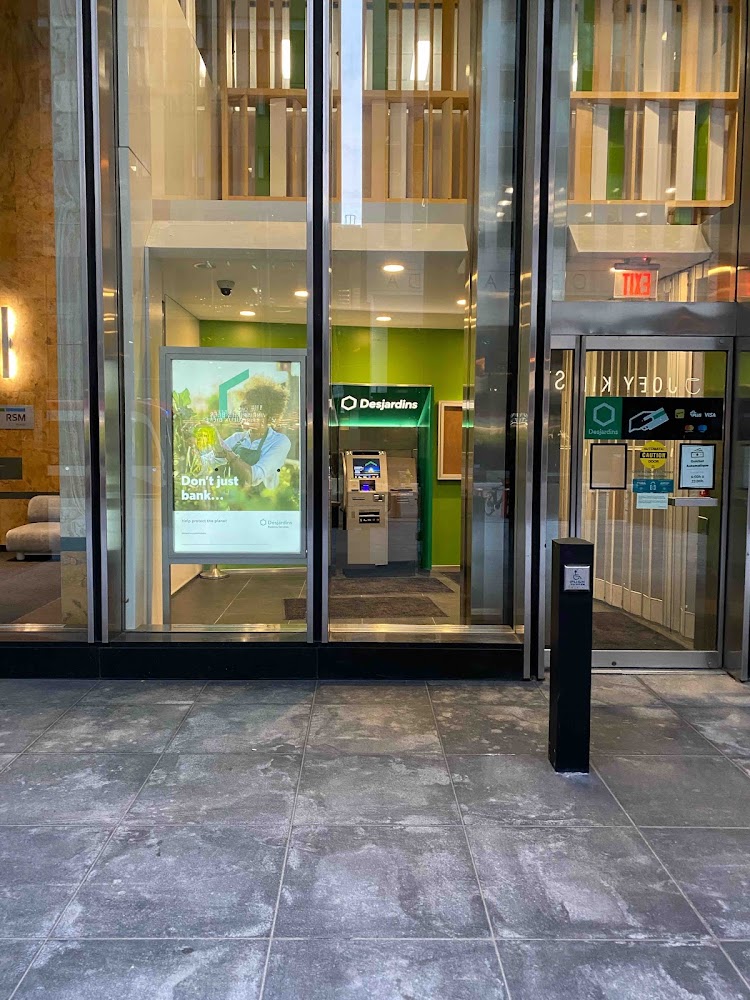 Centre de services Desjardins Toronto